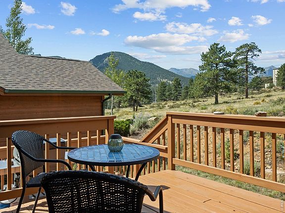 3rd image of 677 Cedar Ridge Cir