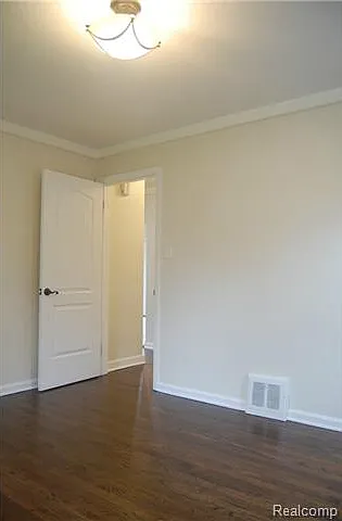 3215 Ferris Ave — Photo 9