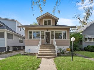 2102 S 8th Ave, Maywood, IL 60153