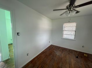 7402 Texarkana St, Houston, TX 77020