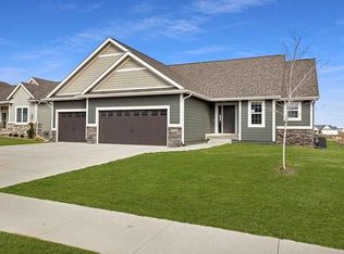 1231 34th St SE, Altoona, IA 50009