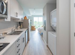 Divine Court Apartments, Auburn, WA 98002