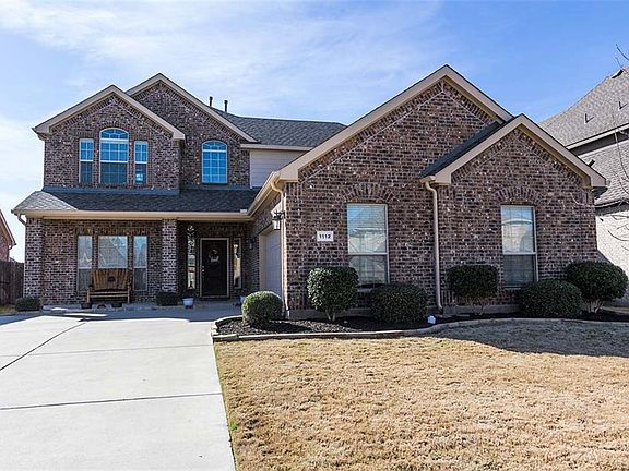 3rd image of 1112 Kerrville Way