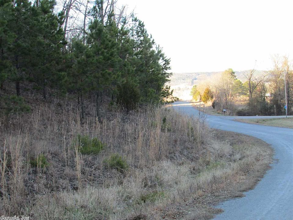 2nd image of Windy Point Rd