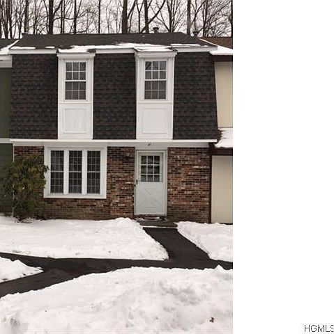 1st image of 101 Vista Dr