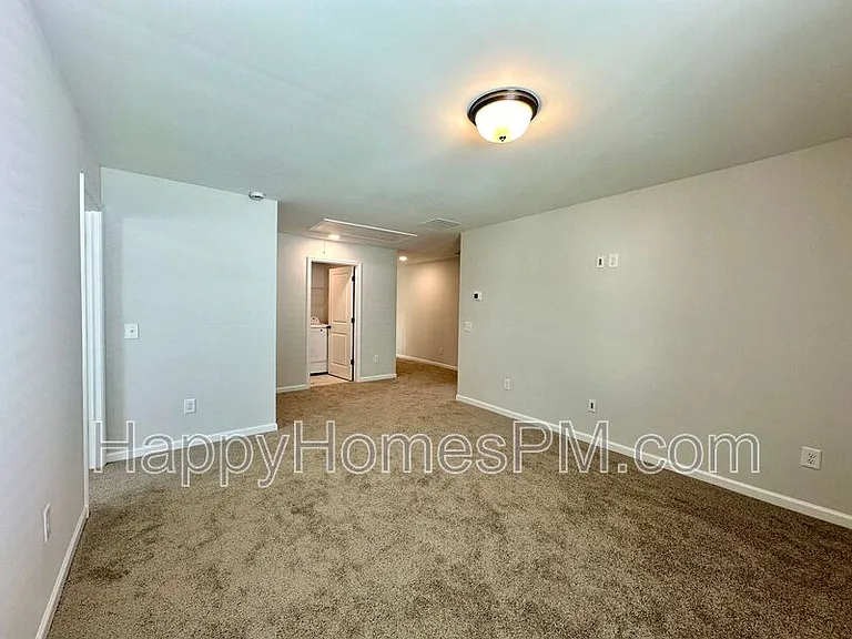 8725 Revival Rd — Photo 15