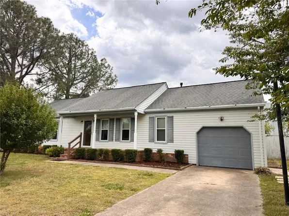 1009 Priscilla Ln, Chesapeake, VA 23322