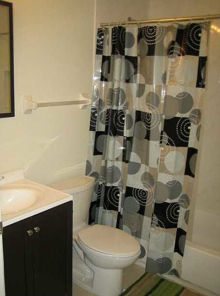 2nd image of 843 SW 13th Ave APT 202
