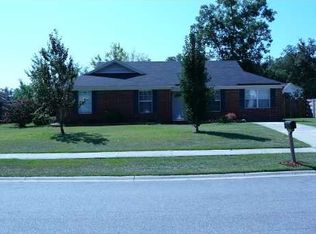 110 Laurelwood Ln, Savannah, GA 31419