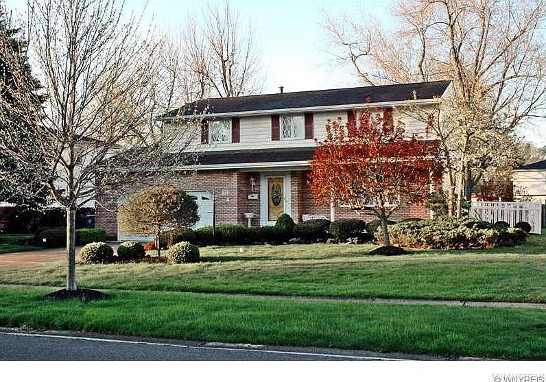 1st image of 71 Tartan Ln