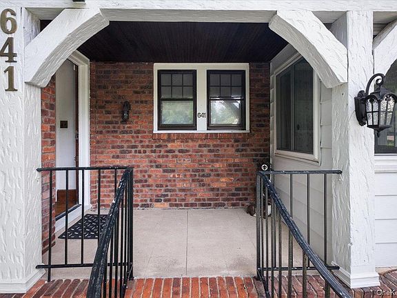3rd image of 641 Secor Road
