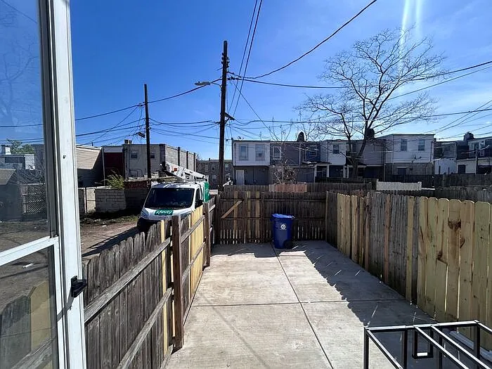 599 N Bradford St — Photo 8