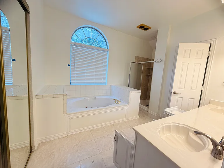 434 Moonlight Way — Photo 14