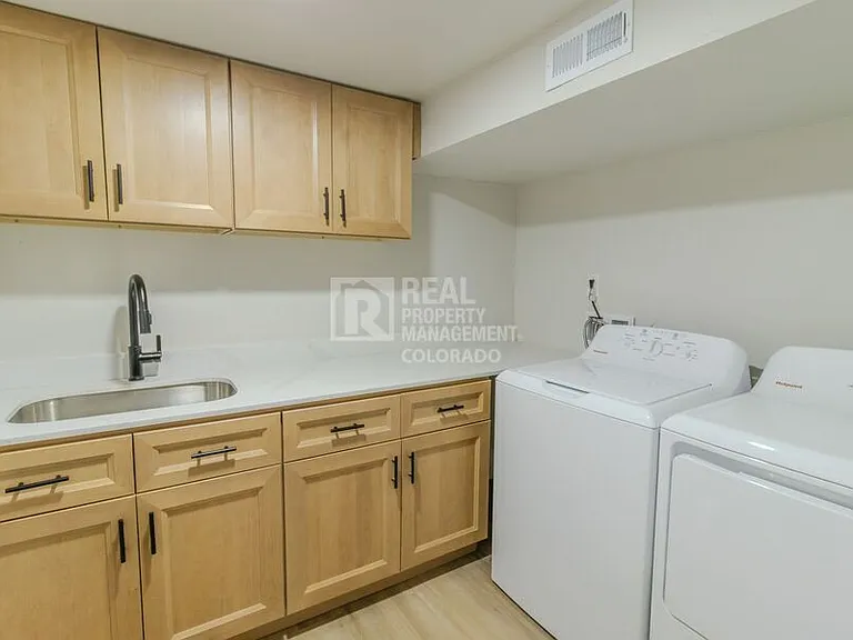 1415 N Raleigh St #B — Photo 14