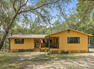 207 Azalea Ave, Interlachen, FL 32148