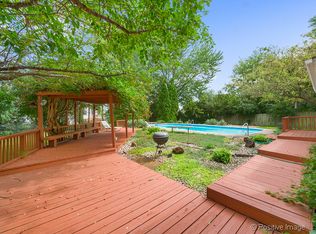 1438 Worden Way, Elk Grove Village, IL 60007