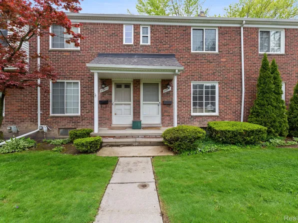 22919 Allen Ct, Saint Clair Shores, MI 48080
