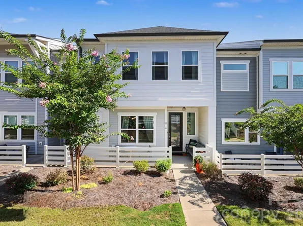 816 Redd Aly, Charlotte, NC 28217