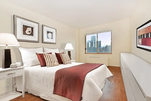 Sold by Kian Realty | media 12