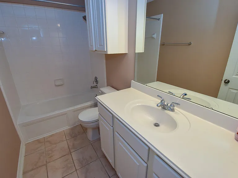 14207 Ashmore Reef Ct — Photo 20