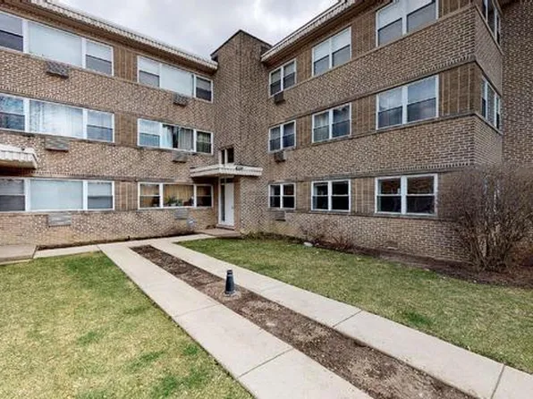 4643 Main St, Skokie, IL 60076