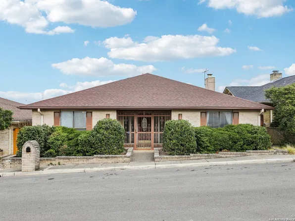 5817 Winding Ridge, Windcrest, TX 78239