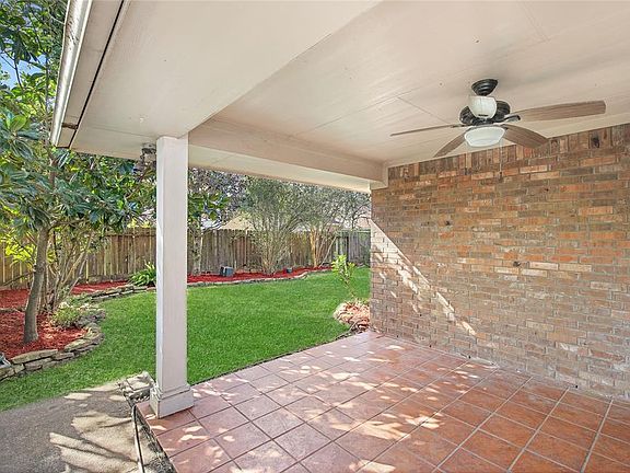 3rd image of 7110 Garnet Hill Ln