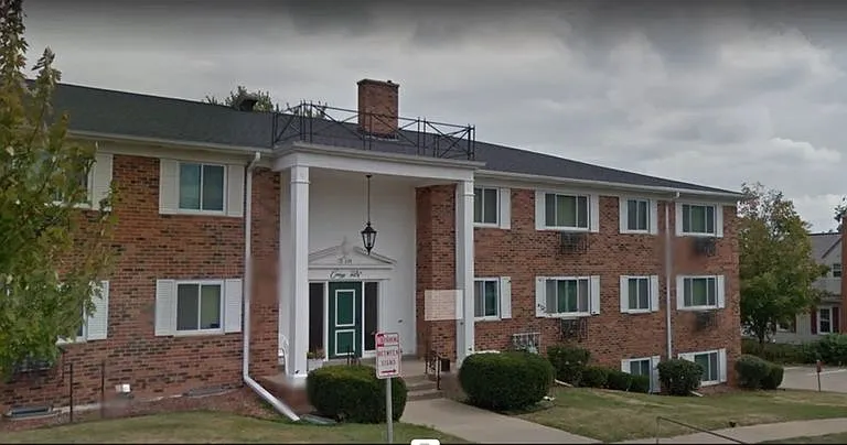 Carriage Hills — Photo 1