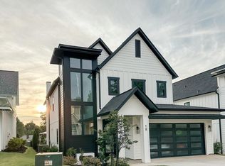 18 Velo Way, Travelers Rest, SC 29690