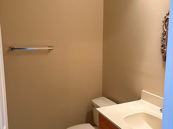 5th image of 4314 Clubside Dr