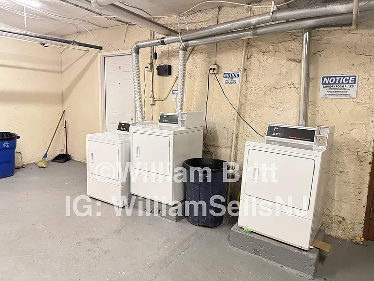 115-117 Fairview Ave #39 — Photo 17