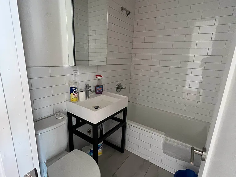 255 W 136th St #4A — Photo 8