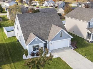 2003 Black Bear Dr, Fort Wayne, IN 46808