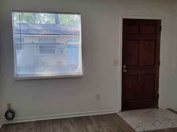 4th image of 3331 Mayflower St