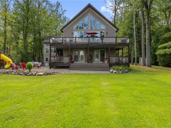 239 Fire Ln #11, Cato, NY 13033