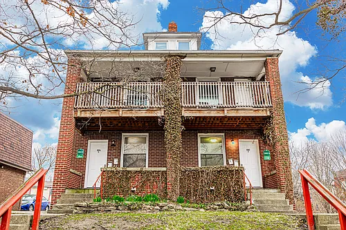 1682 N 4th St #B Photo 1