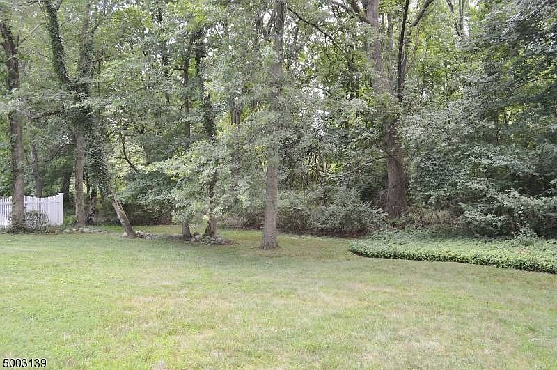 2nd image of 119 Beechwood Rd