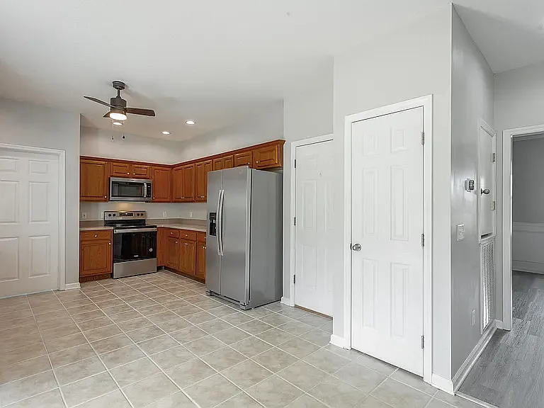 7194 Houser Ridge Ln — Photo 4