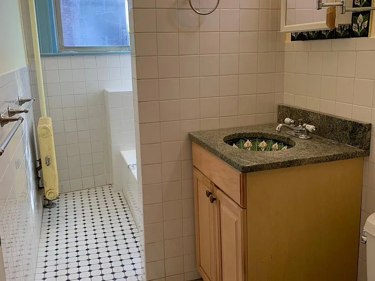 52 Garden St #26 — Photo 7