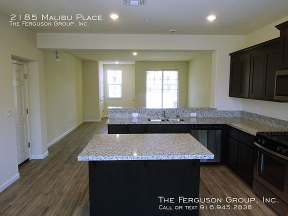 3rd image of 2185 Malibu Pl