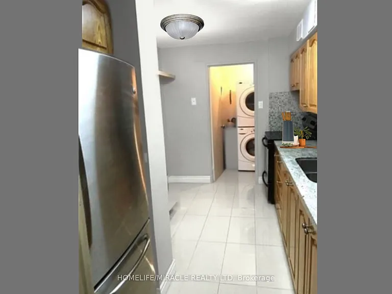1 Royal Orchard Blvd #906 — Photo 11