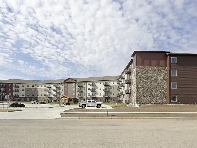 Lakewood Estates Apartments — Photo 15