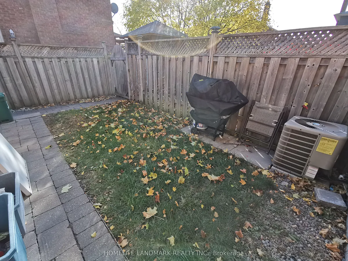 Building Photo - 296 Glen Hill Dr