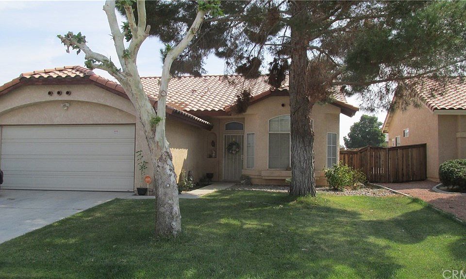 1st image of 15113 Zircon Dr