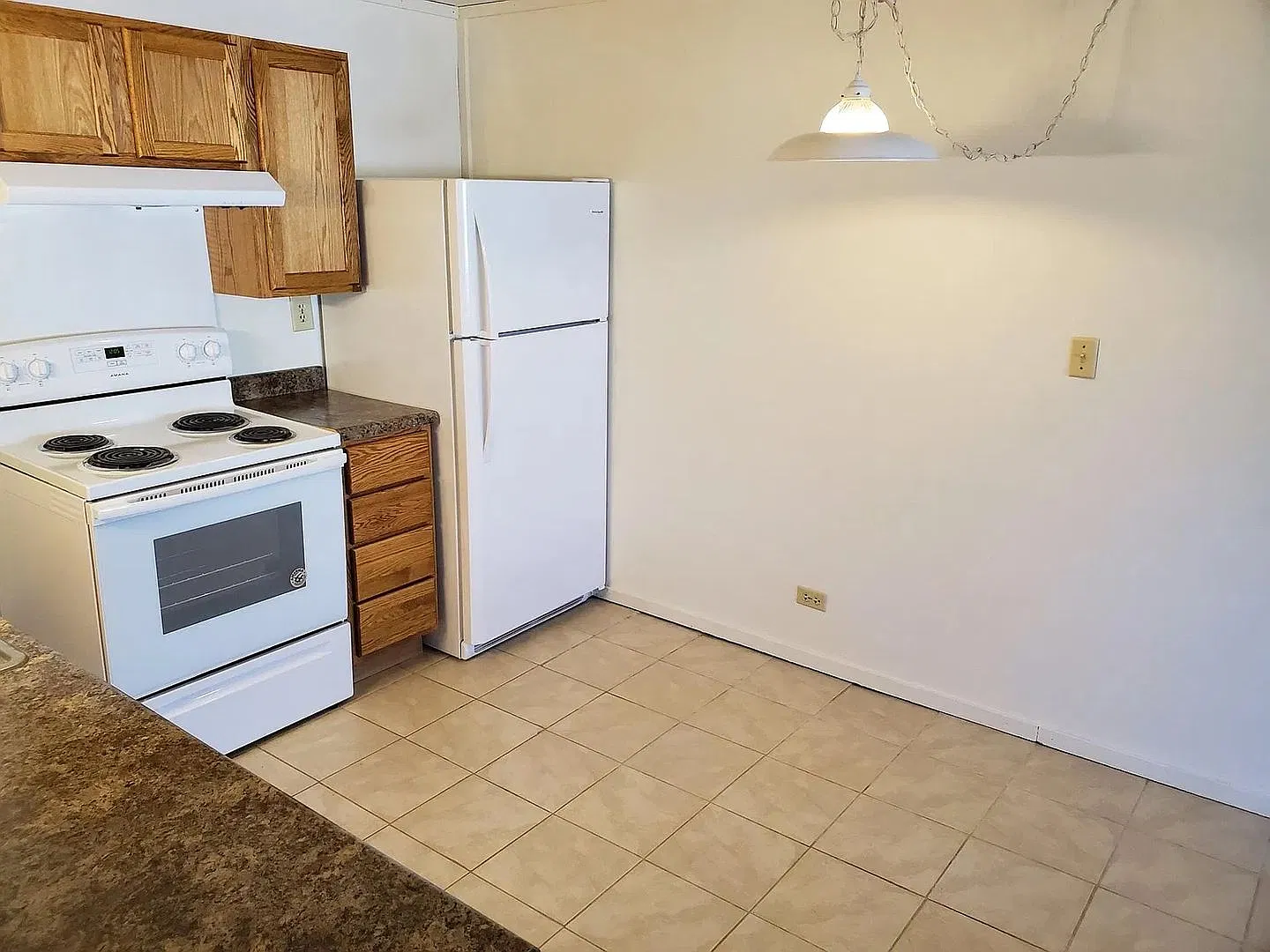 3614 Sternberg Avenue — Photo 4