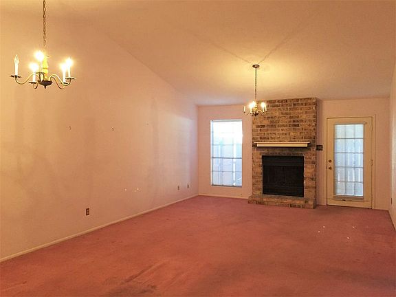 3rd image of 8040 Gladys Ave