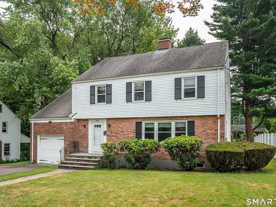 1st image of 2425 Albany Avenue
