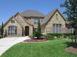 18739 Duke Lake Dr, Spring, TX 77388