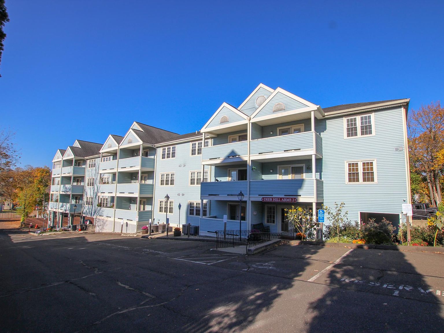 136 Deer Hill Ave UNIT 104, Danbury, CT 06810 Zillow