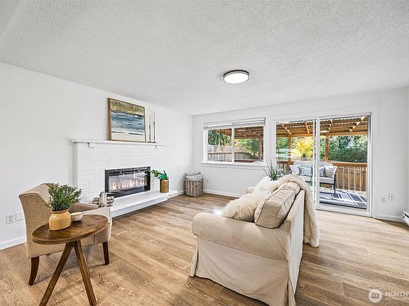 5th image of 5716 96th Street E